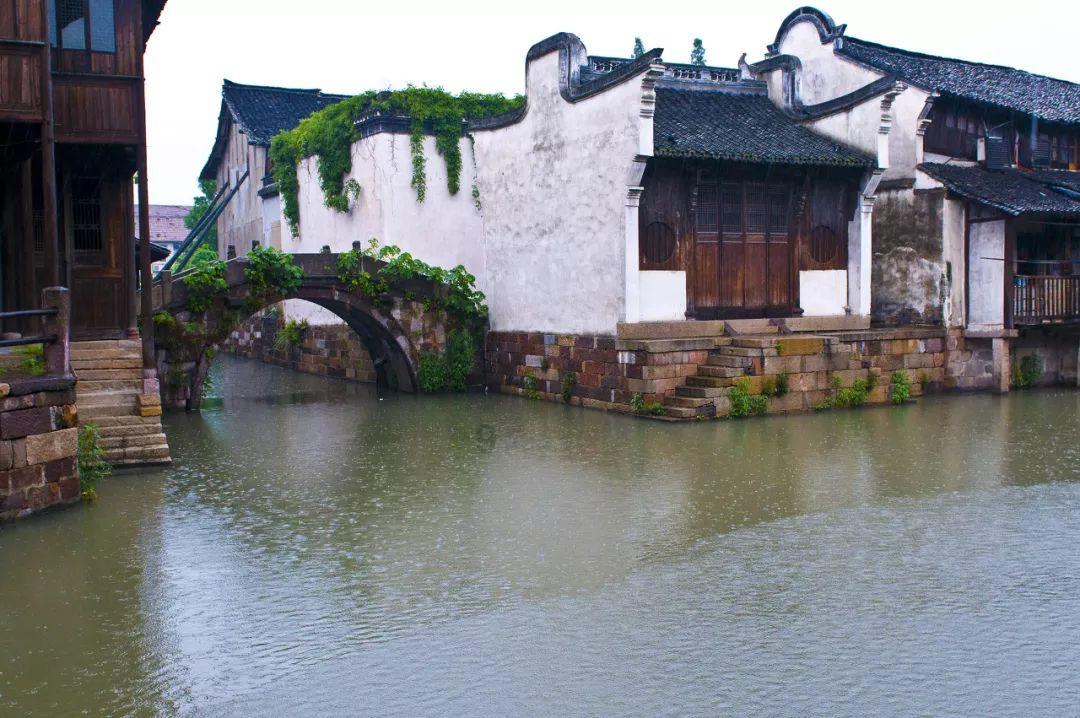 如何在男朋友家人心中加分?知识问答平台,助你轻松解疑答惑